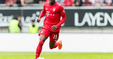 Chuyển nhượng 22/4: Bayern Munich chính thức trói chân sao trẻ
