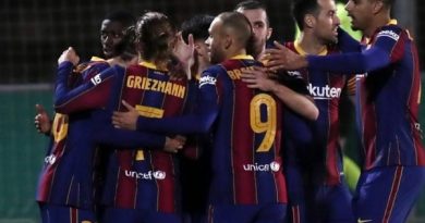 Tin bóng đá tối 22/1: Barca thắng CLB hạng ba trong hiệp phụ