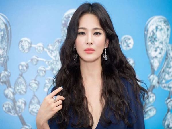 Tìm hiểu về Song Hye-kyo - Nữ diễn viên Hàn Quốc được yêu mến