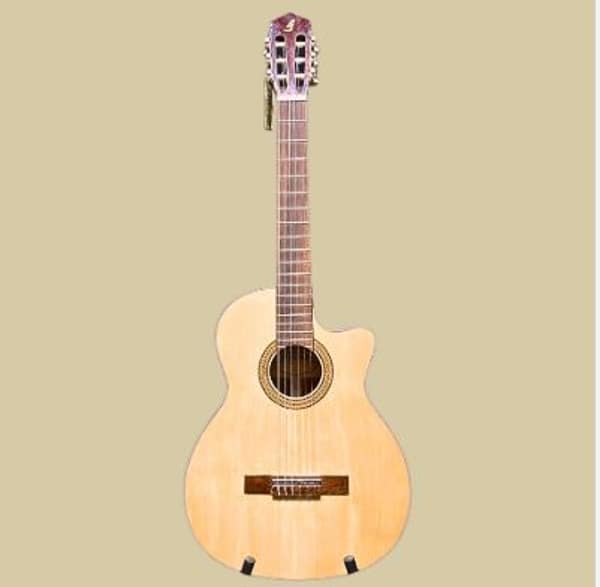Các loại đàn Guitar cho người mới học - Đàn Guitar Classic (Guitar Cổ Điển)