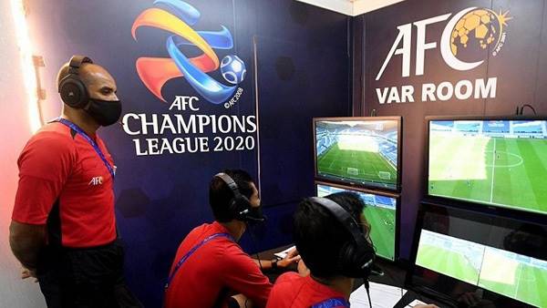 Vai trò của trọng tài VAR