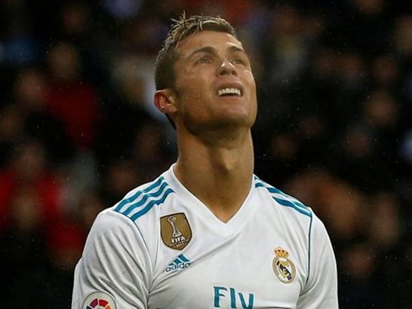 Những scandal từng làm chao đảo dải ngân hà Real Madrid