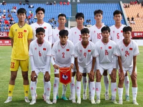 Tập thể trẻ trung, gắn kết