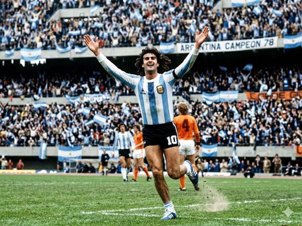 tiền đạo Argentina huyền thoại
